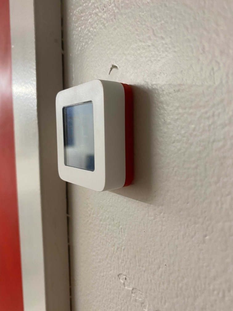 Temperature sensor mount image 1